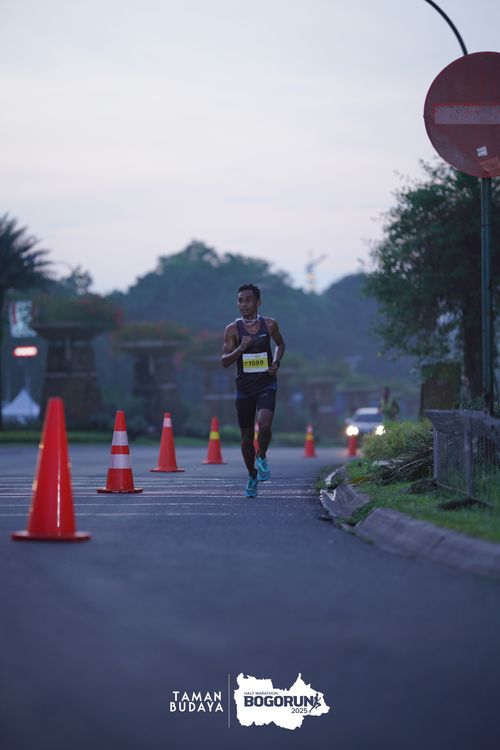 Race photo from Taman Budaya x BOGORUN 2025