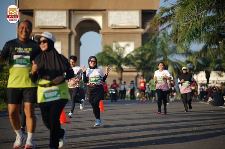 Race photo from Kediri Half Marathon 2024