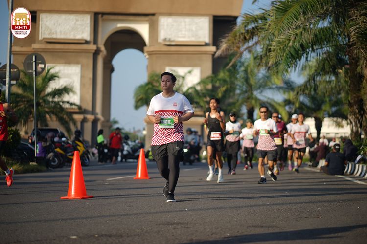 Race photo from Kediri Half Marathon 2024