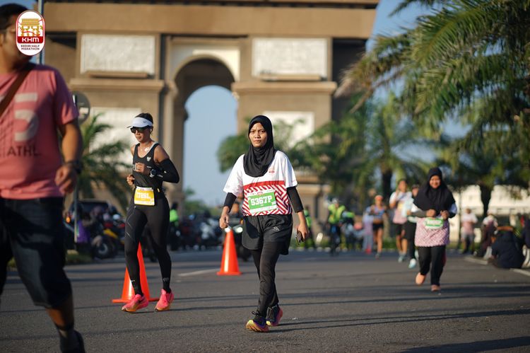 Race photo from Kediri Half Marathon 2024
