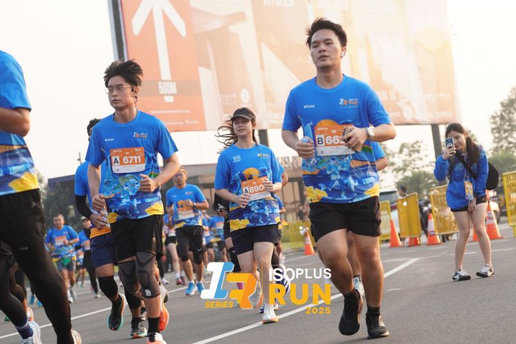 Race photo from ISOPLUS RUN 2025 - JAKARTA