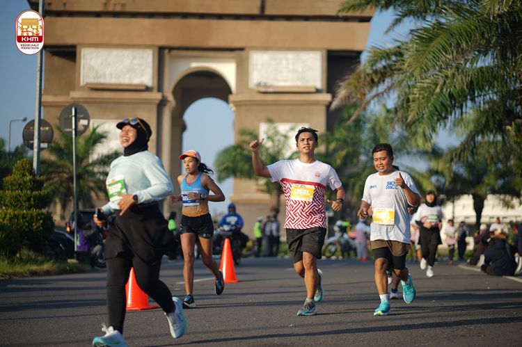 Race photo from Kediri Half Marathon 2024