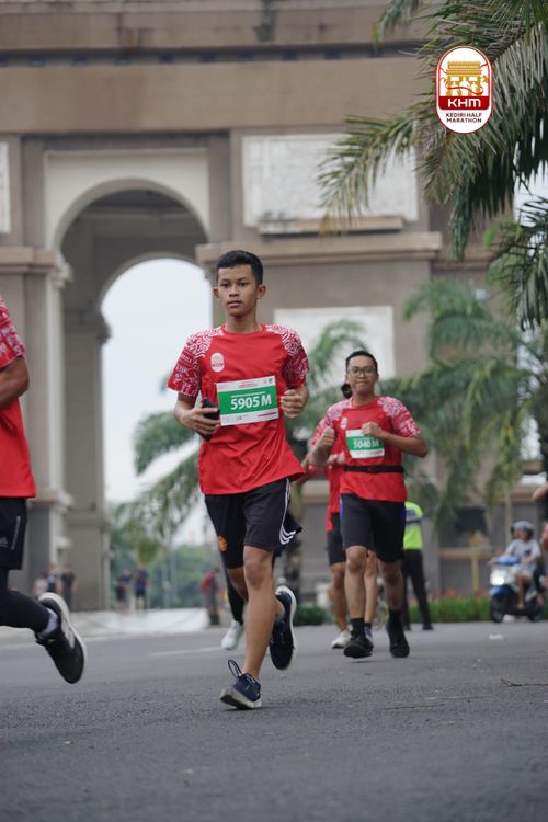 Race photo from Kediri Half Marathon 2025