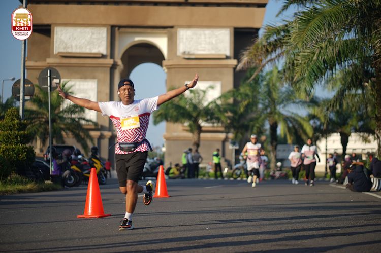 Race photo from Kediri Half Marathon 2024