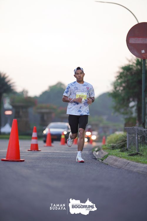 Race photo from Taman Budaya x BOGORUN 2025