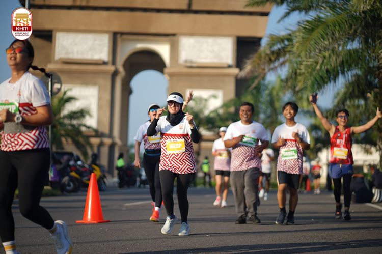 Race photo from Kediri Half Marathon 2024