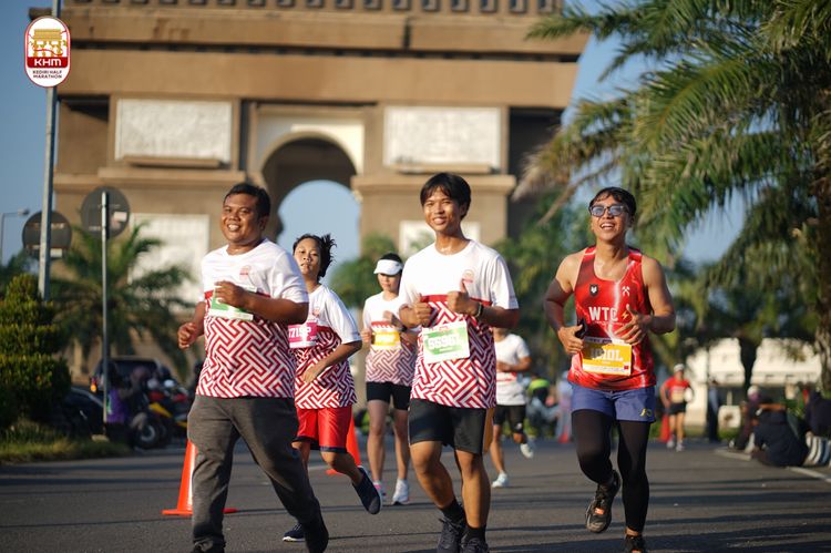Race photo from Kediri Half Marathon 2024