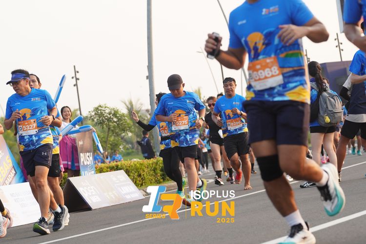 Race photo from ISOPLUS RUN 2025 - JAKARTA