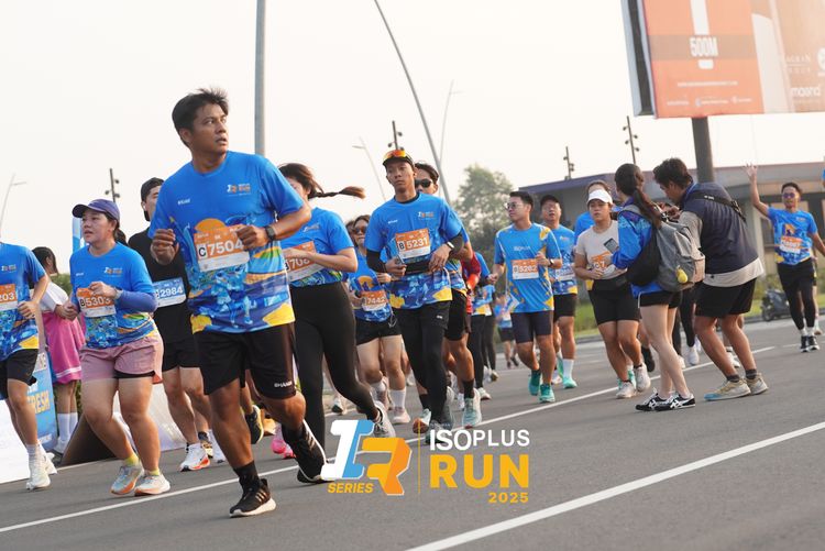 Race photo from ISOPLUS RUN 2025 - JAKARTA