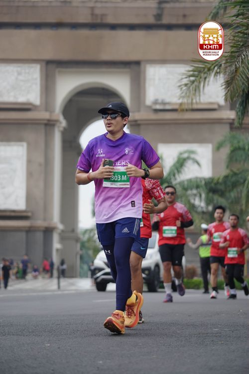 Race photo from Kediri Half Marathon 2025