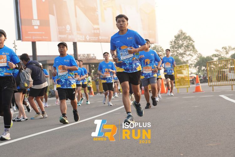 Race photo from ISOPLUS RUN 2025 - JAKARTA