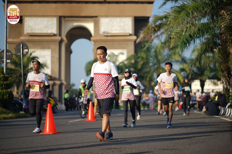 Race photo from Kediri Half Marathon 2024