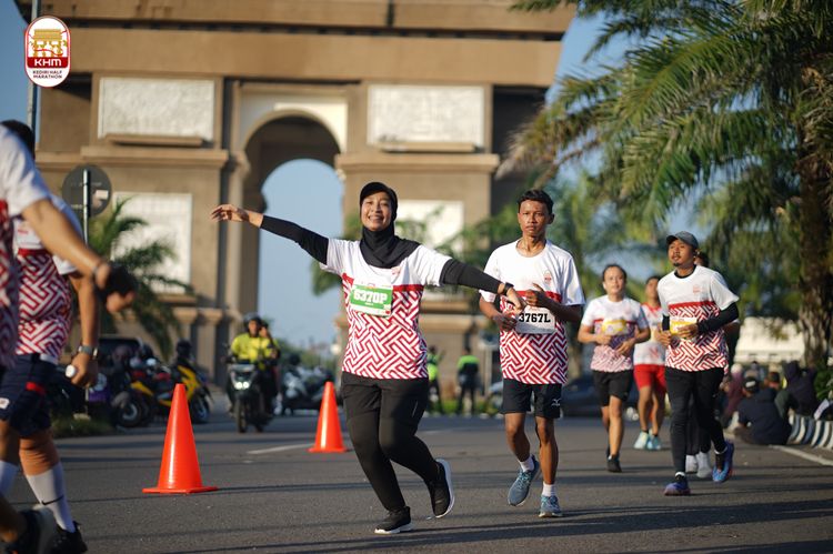 Race photo from Kediri Half Marathon 2024