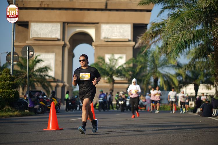 Race photo from Kediri Half Marathon 2024