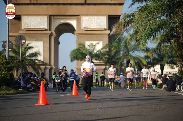 Race photo from Kediri Half Marathon 2024