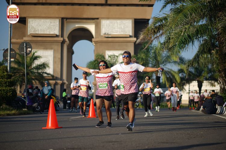 Race photo from Kediri Half Marathon 2024