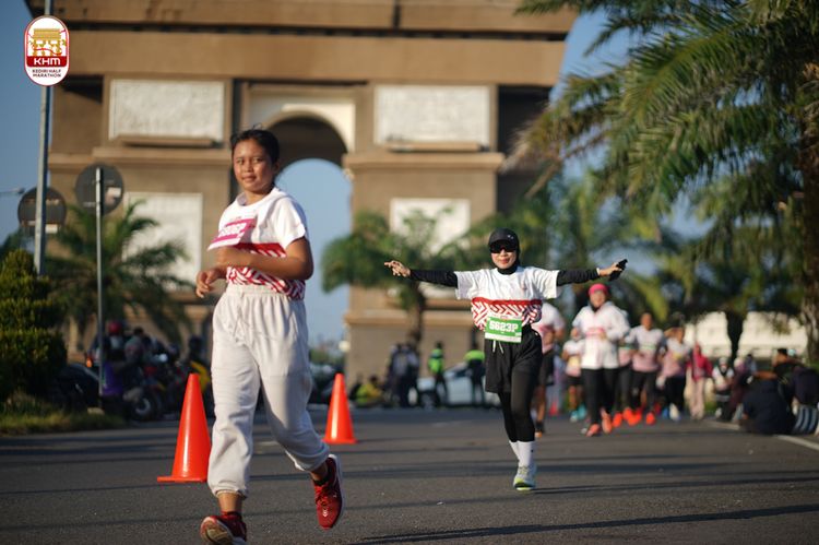 Race photo from Kediri Half Marathon 2024