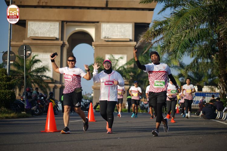 Race photo from Kediri Half Marathon 2024