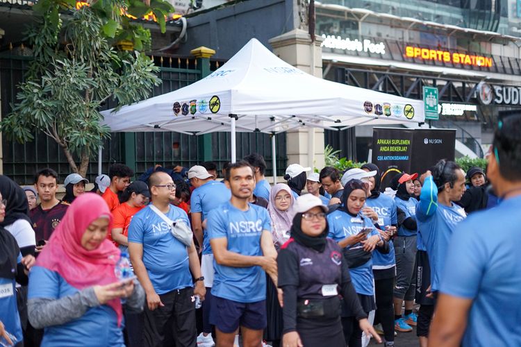 Race photo from NU SKIN RUNNING CLUB