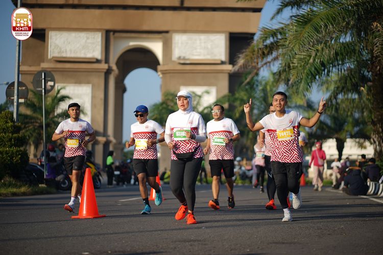 Race photo from Kediri Half Marathon 2024