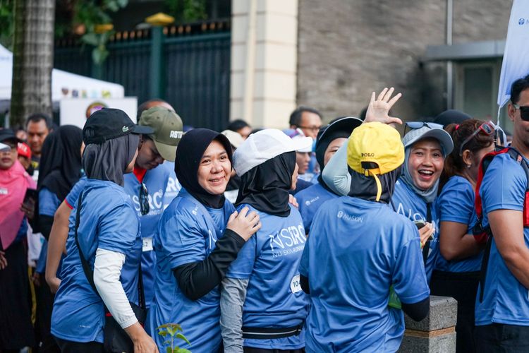 Race photo from NU SKIN RUNNING CLUB