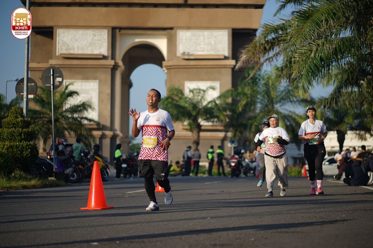 Race photo from Kediri Half Marathon 2024