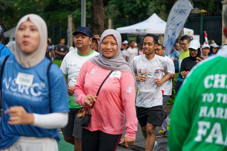 Race photo from NU SKIN RUNNING CLUB