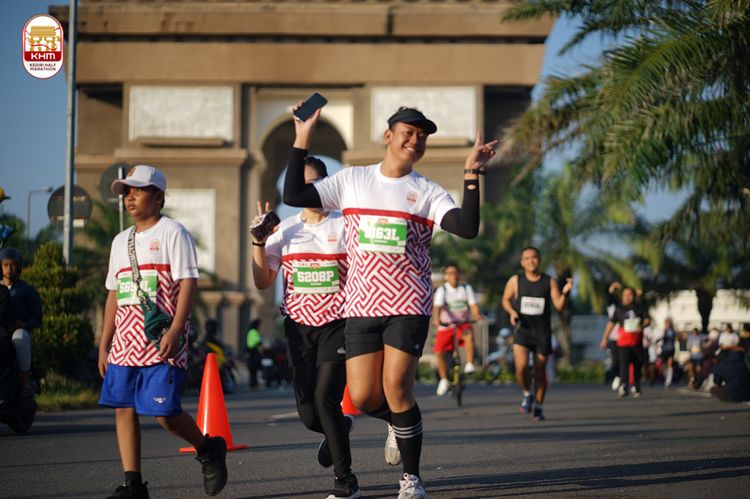 Race photo from Kediri Half Marathon 2024