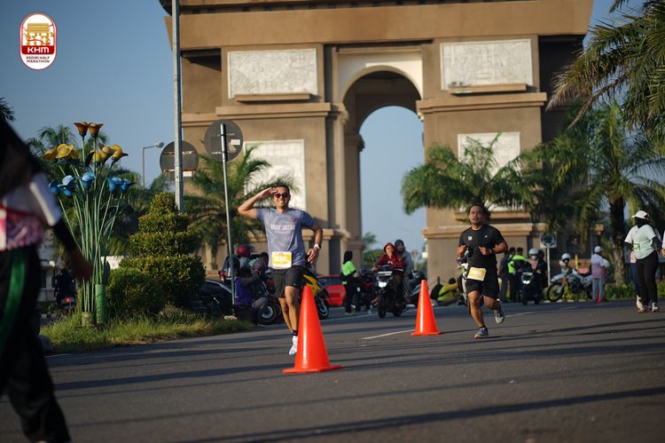 Race photo from Kediri Half Marathon 2024