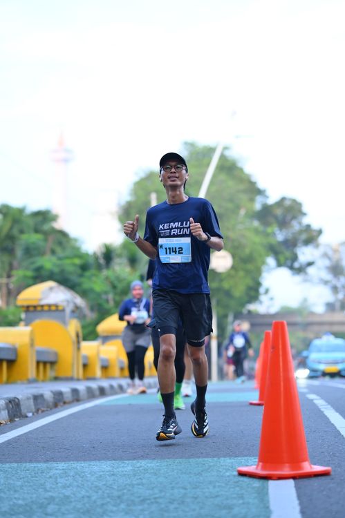 Race photo from KEMLU RUN 2025