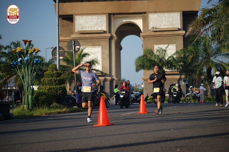 Race photo from Kediri Half Marathon 2024