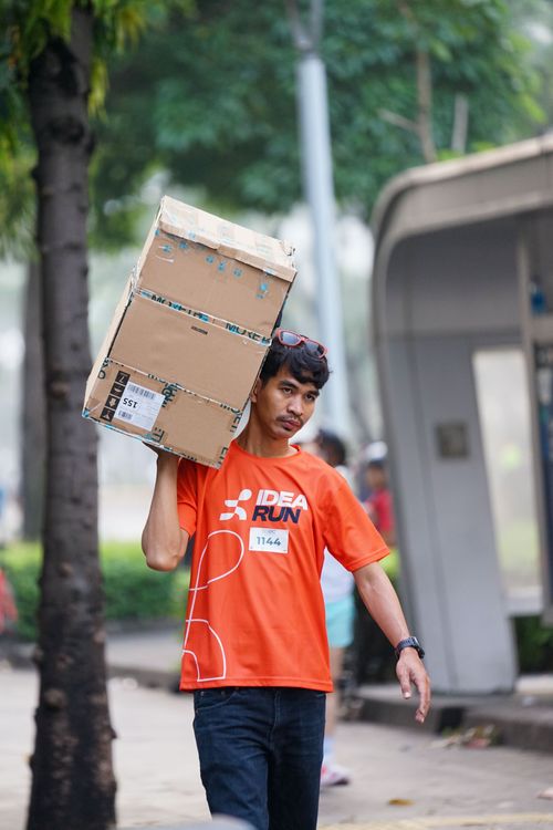 Race photo from NU SKIN RUNNING CLUB