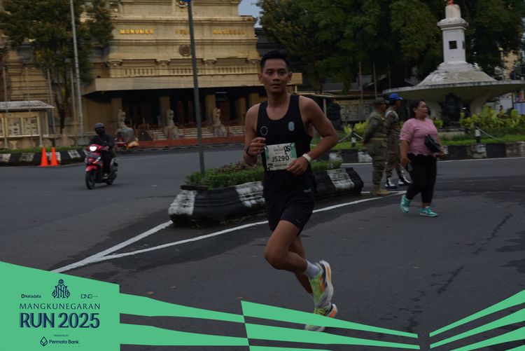 Race photo from Mangkunegaran Run 2025