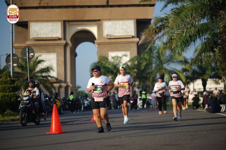 Race photo from Kediri Half Marathon 2024