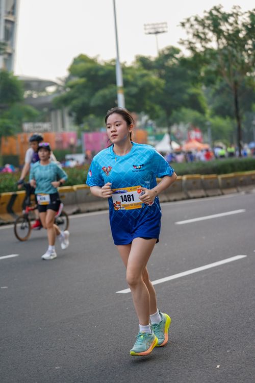 Race photo from NU SKIN RUNNING CLUB