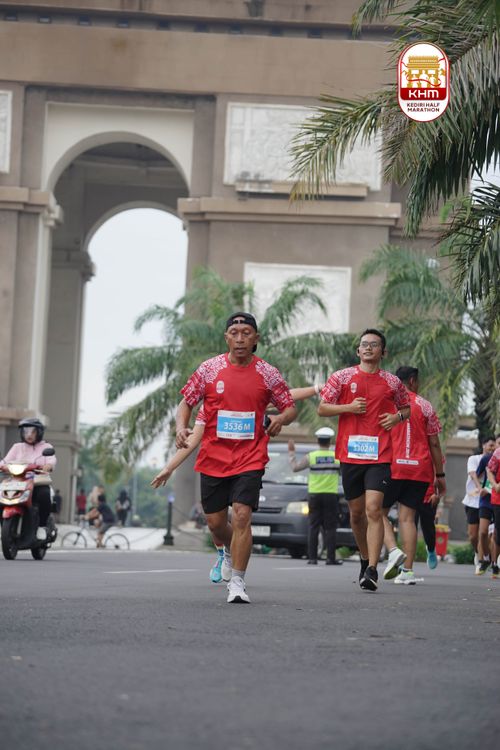 Race photo from Kediri Half Marathon 2025