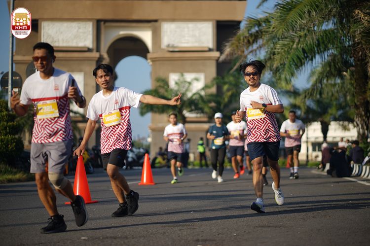 Race photo from Kediri Half Marathon 2024