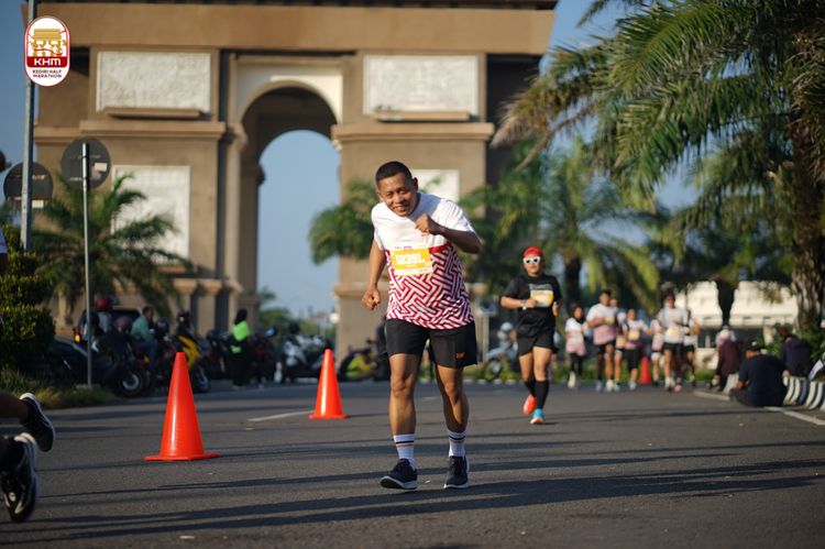 Race photo from Kediri Half Marathon 2024