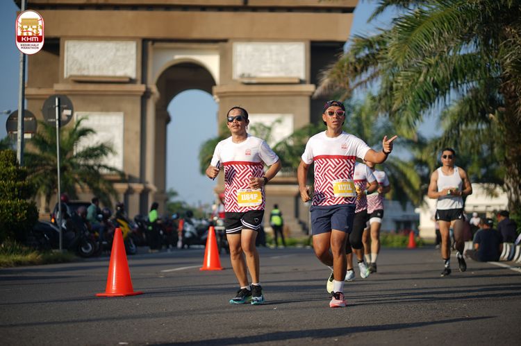 Race photo from Kediri Half Marathon 2024