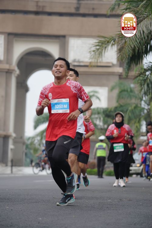 Race photo from Kediri Half Marathon 2025
