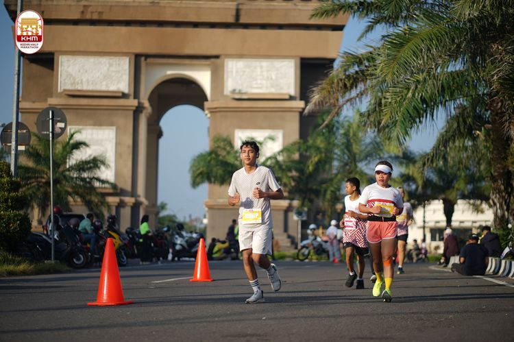 Race photo from Kediri Half Marathon 2024