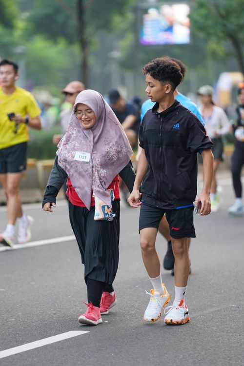 Race photo from NU SKIN RUNNING CLUB