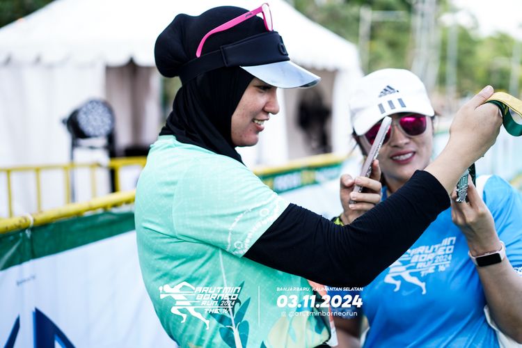 Race photo from Arutmin Borneo Run 2024