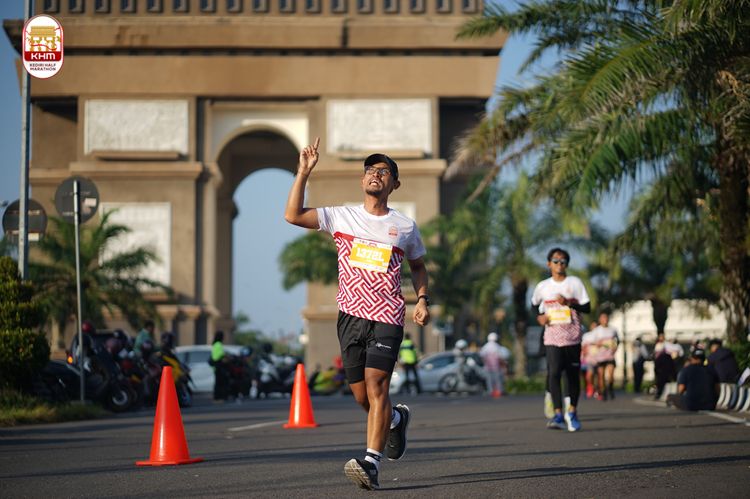 Race photo from Kediri Half Marathon 2024