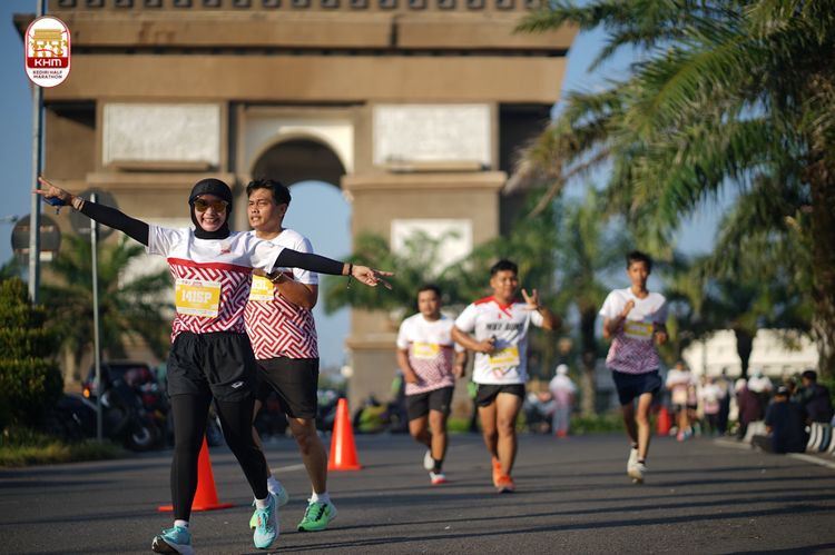 Race photo from Kediri Half Marathon 2024