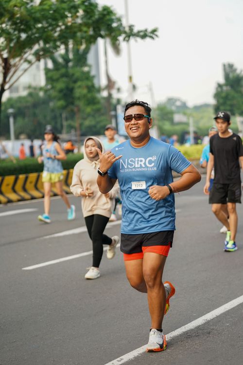 Race photo from NU SKIN RUNNING CLUB