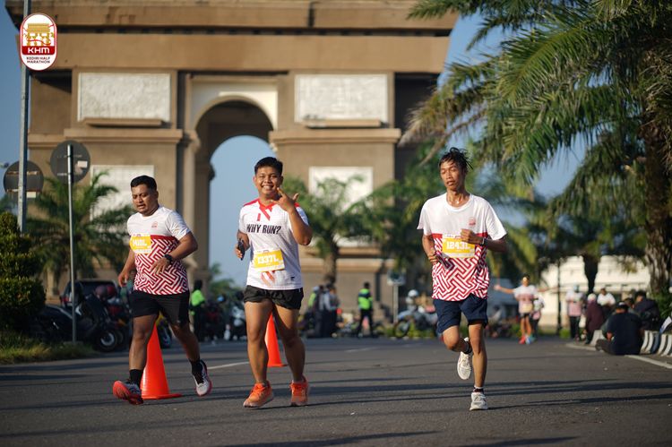 Race photo from Kediri Half Marathon 2024