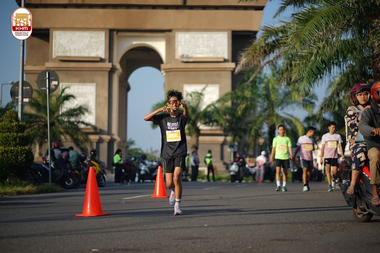 Race photo from Kediri Half Marathon 2024