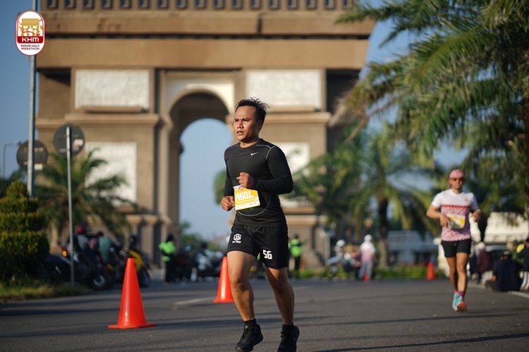 Race photo from Kediri Half Marathon 2024