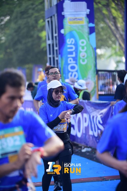 Race photo from Isoplus Run 2024 Surabaya
